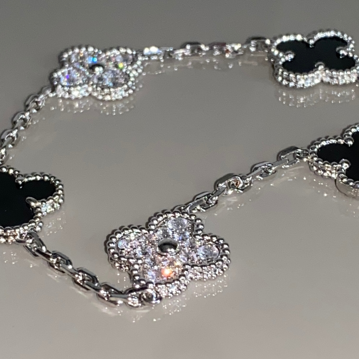 Pulsera Vintage Alhambra 5 Motivos Copo de Nieve Negro - Plata