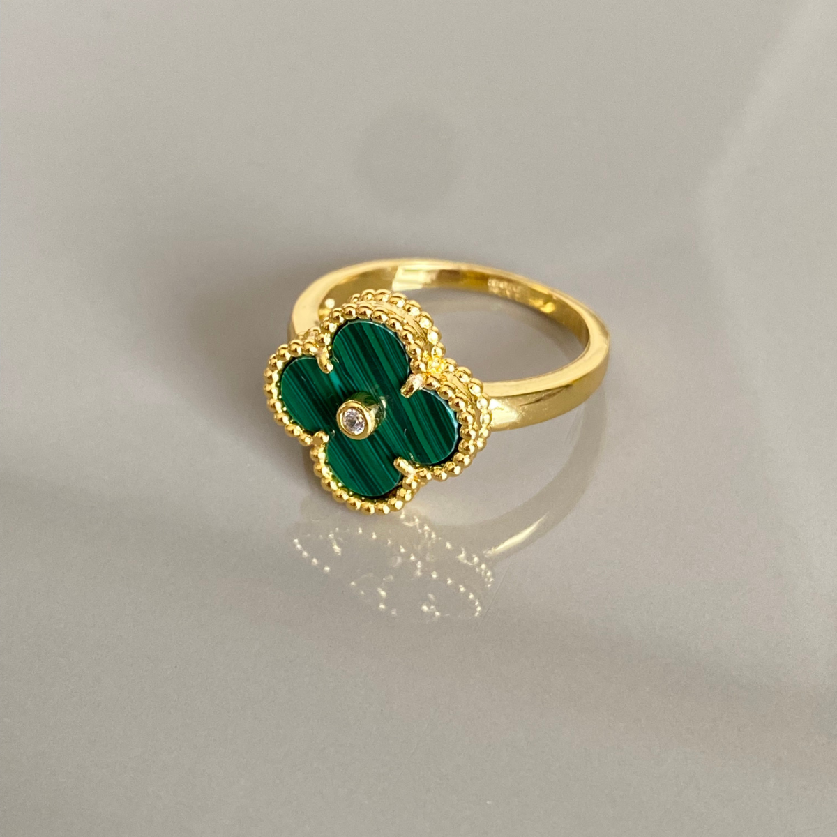 Anillo Vintage Alhambra Verde - Oro 18K