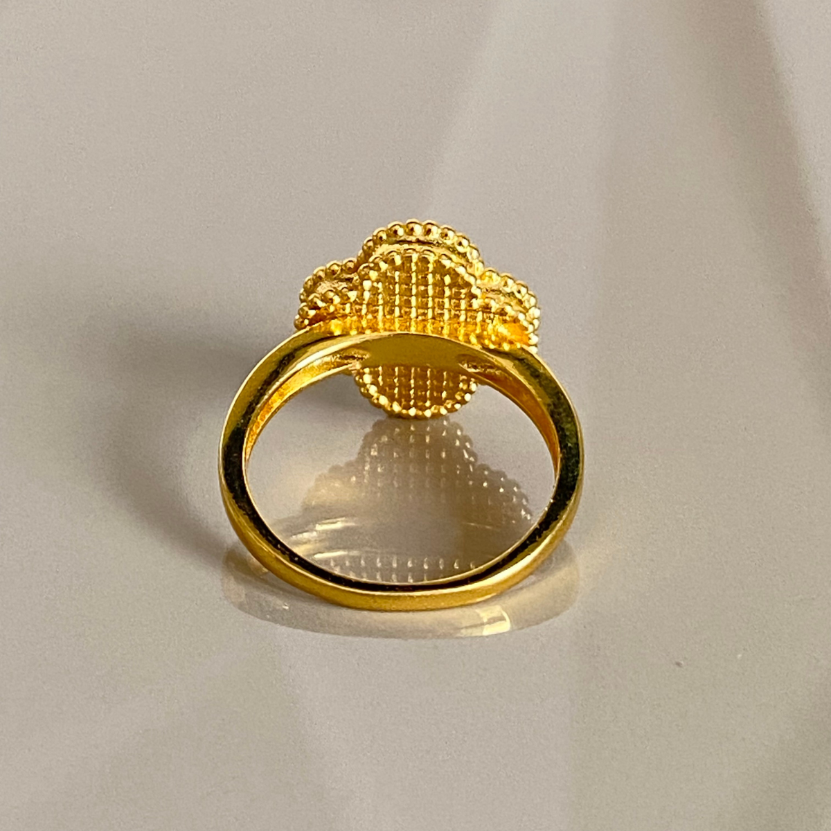 Anillo Vintage Alhambra Negro - Oro 18K