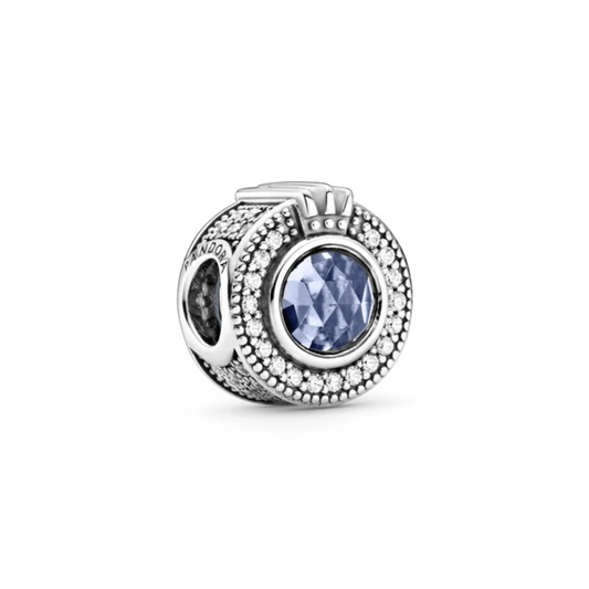 Charm en Corona El Azul Brillante Pandora Signature.